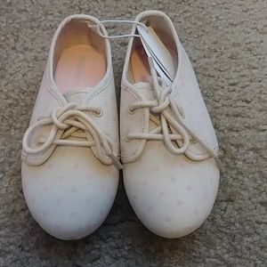 GIRLS SHOES